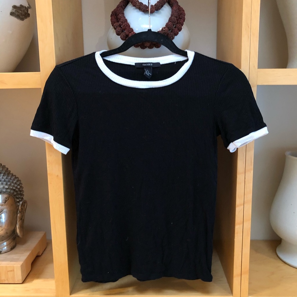 Forever 21 T shirt